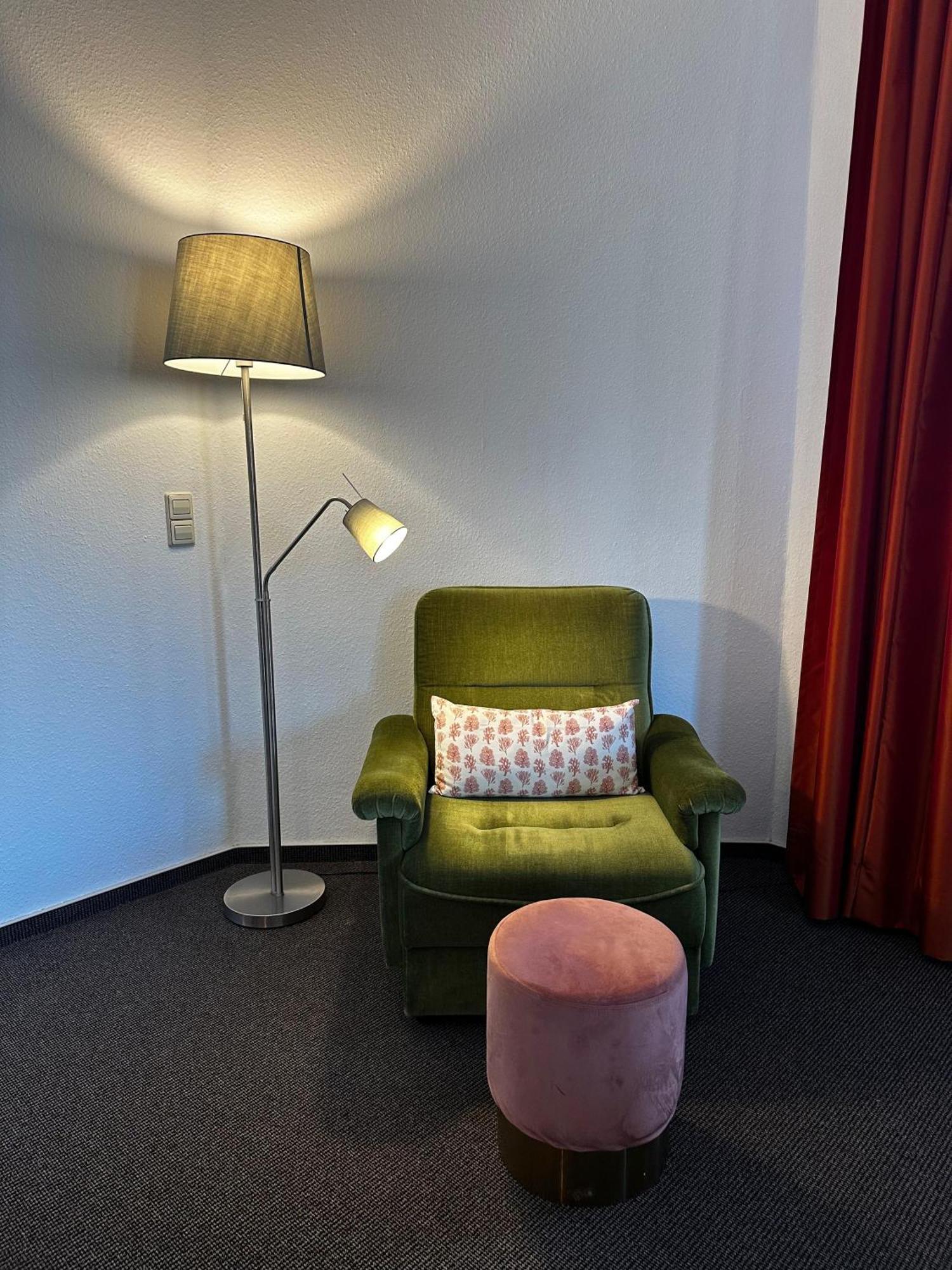 Maisonettewohnung Im Loft Stil Mit Wunderschoener Terrasse 卡尔斯鲁厄 外观 照片